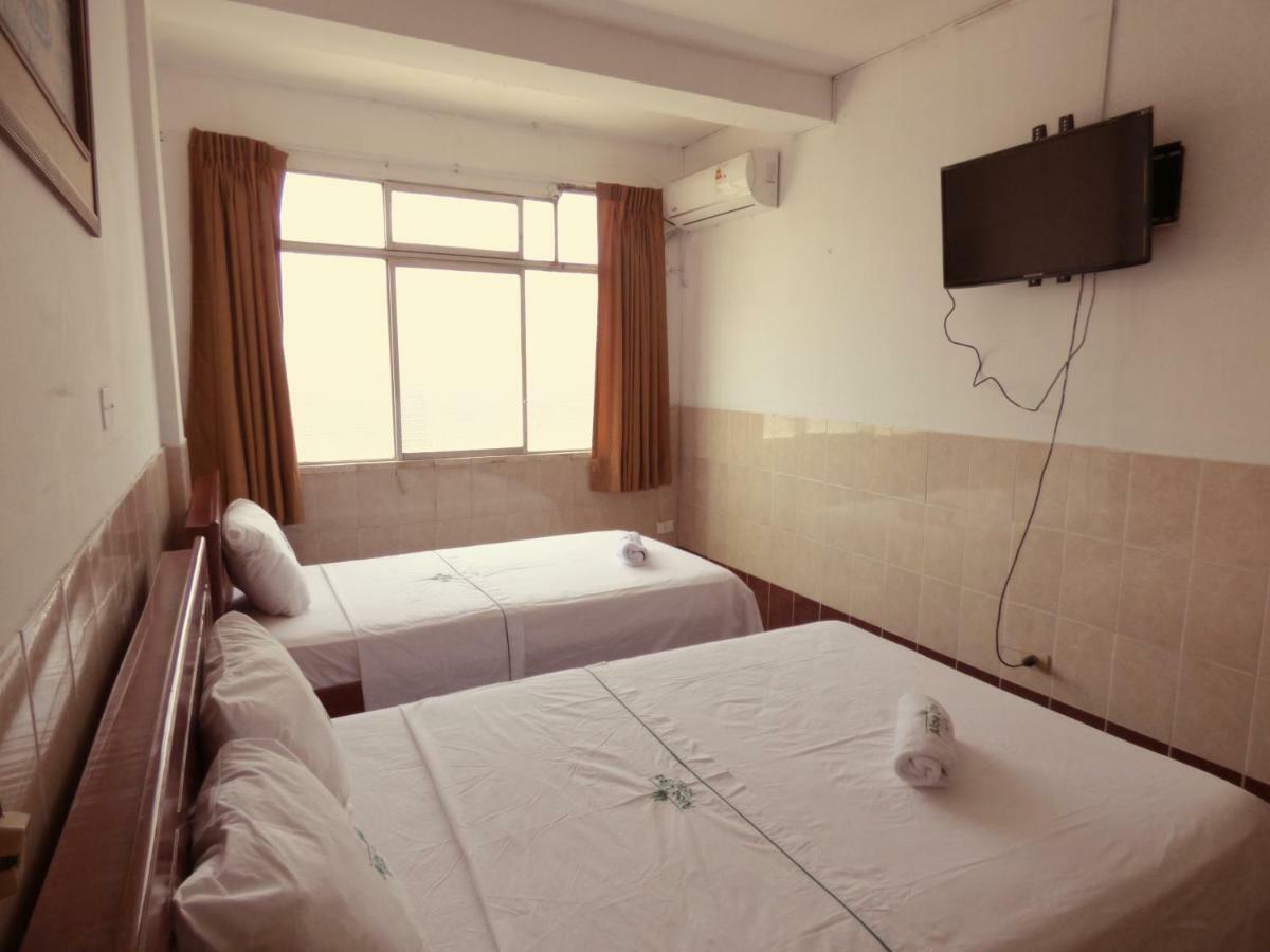 Hotel Aloe Uka 이키토스 외부 사진